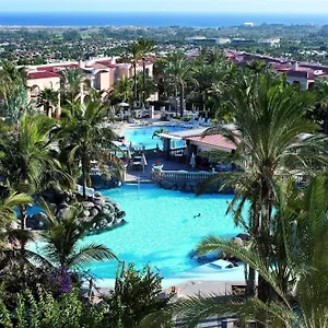 Palm Oasis Hotell